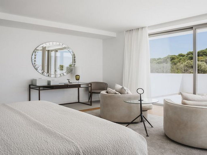 Image No.9-3 Bed House for sale