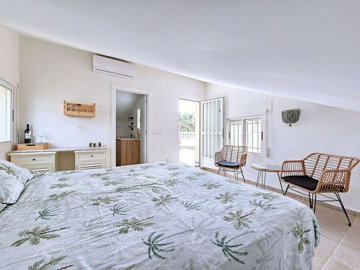 15-11d12f2f454f2f5e9b981fdd8b901d51