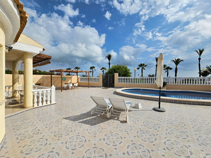 Image No.32-4 Bed House for sale