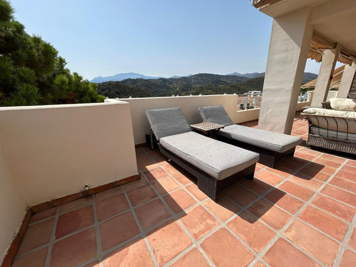 Image No.2-Maison de 2 chambres à vendre à Estepona
