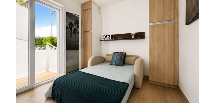 Image No.37-3 Bed Property for sale