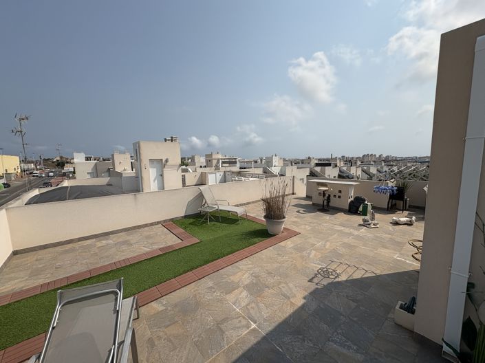 Image No.2-3 Bed Penthouse for sale