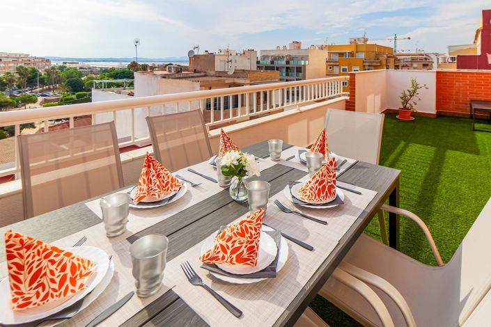 Image No.1-3 Bed Penthouse for sale