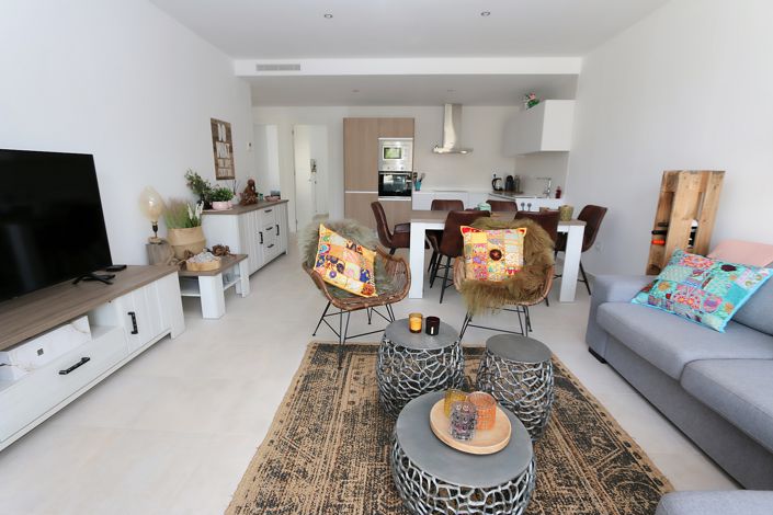 Image No.13-3 Bed Apartment for sale