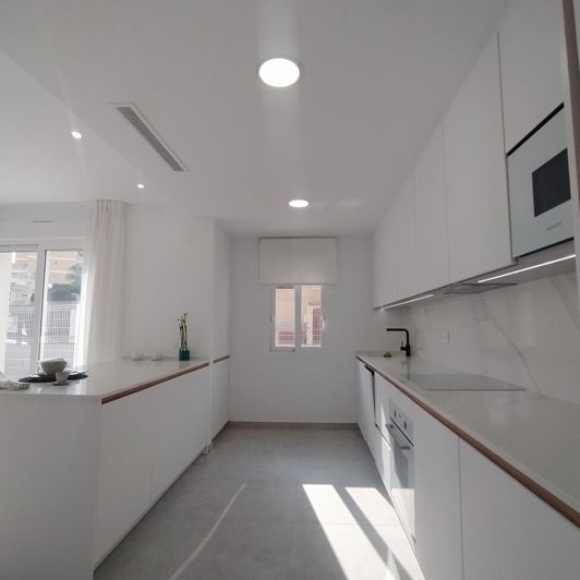 Image No.10-3 Bed Apartment for sale