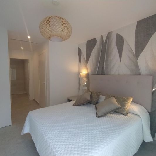 Image No.31-3 Bed Apartment for sale