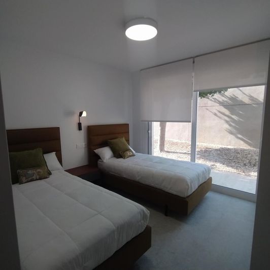 Image No.35-3 Bed Apartment for sale