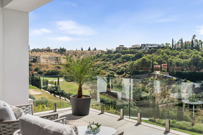 Image No.14-6 Bed Villa for sale