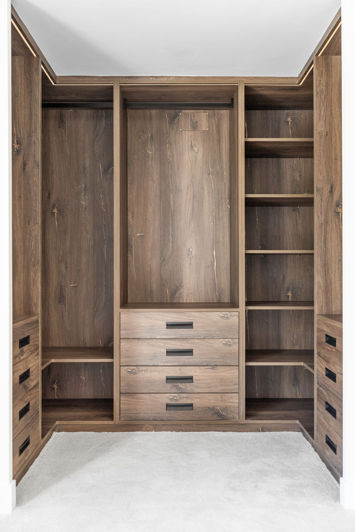 Image No.9-6 Bed Villa for sale