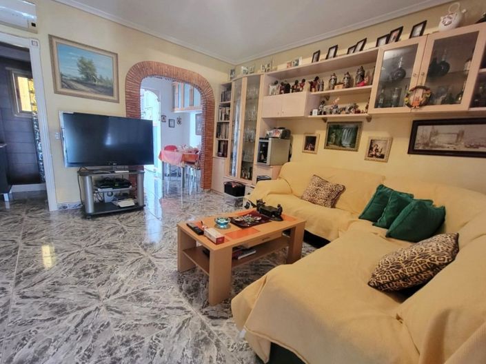 Image No.8-Bungalow de 2 chambres à vendre à Torrevieja