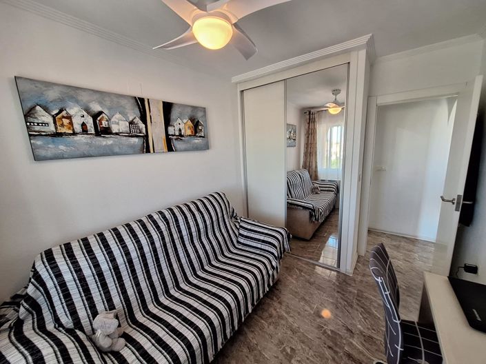 Image No.18-2 Bed Apartment for sale