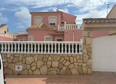 Villa de 5 chambres à vendre à Playa Flamenca