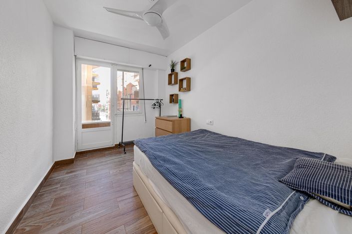 Image No.11-3 Bed Apartment for sale