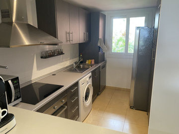 11-20939a0134ad724a8cb2a801094d15a4