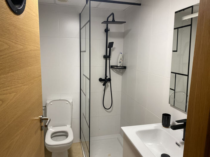 Image No.20-2 Bed Apartment for sale