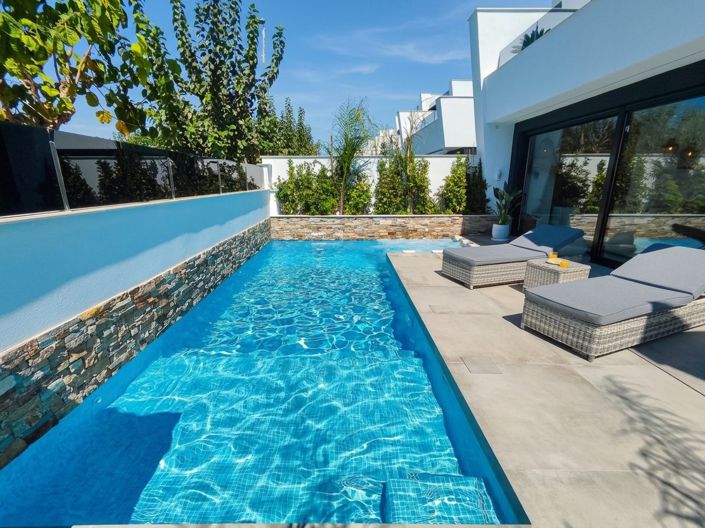 Image No.2-3 Bed Villa for sale