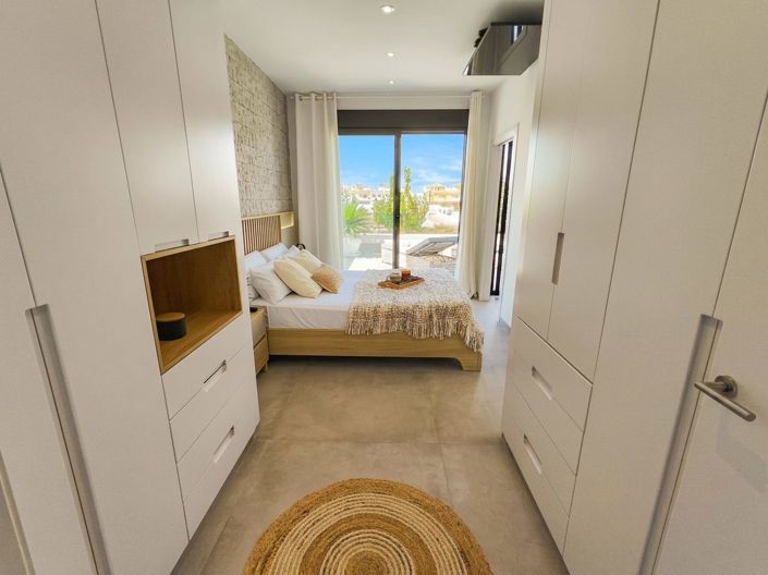 Image No.23-3 Bed Villa for sale