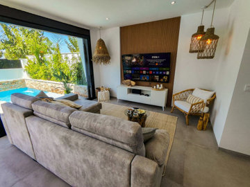 3-e898b2bb2a2fdfd06d2c39894dce8316