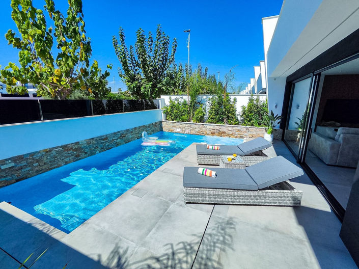 Image No.39-3 Bed House for sale