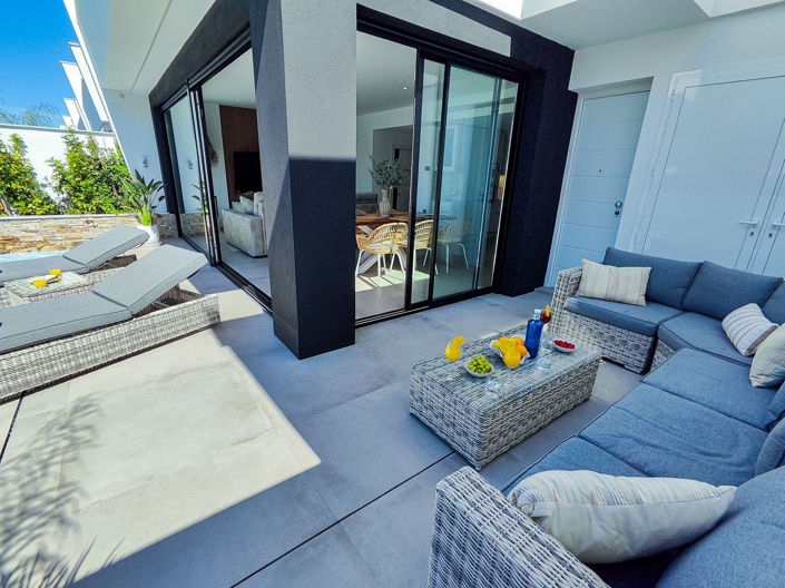 Image No.42-3 Bed House for sale