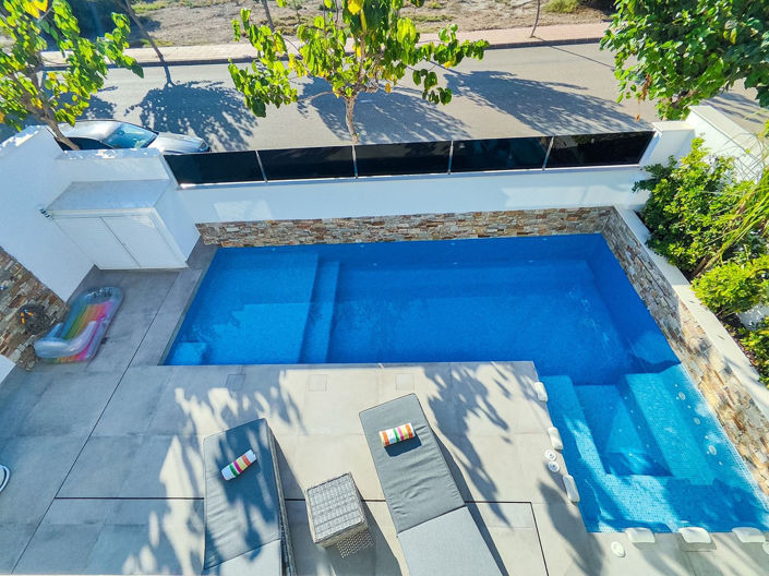 Image No.44-3 Bed House for sale