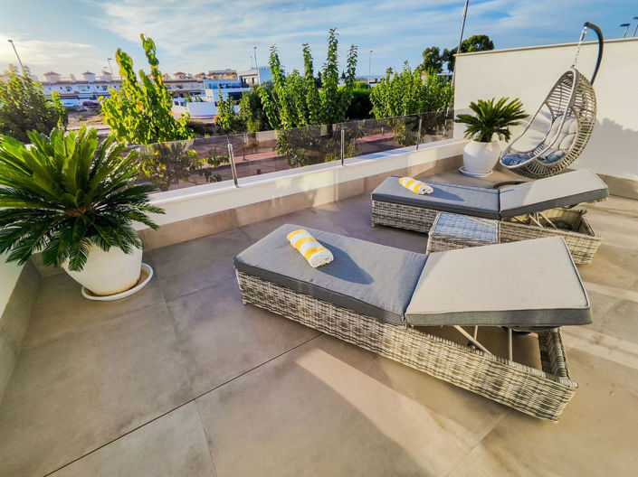 Image No.49-3 Bed House for sale