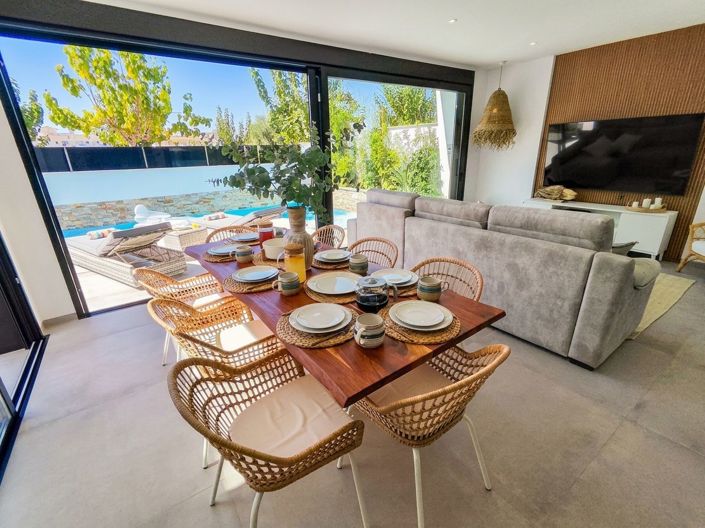 Image No.6-3 Bed Villa for sale