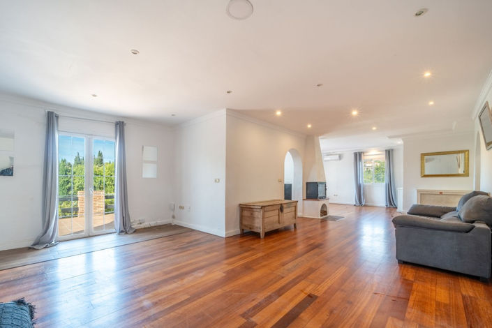 Image No.6-4 Bed Villa for sale