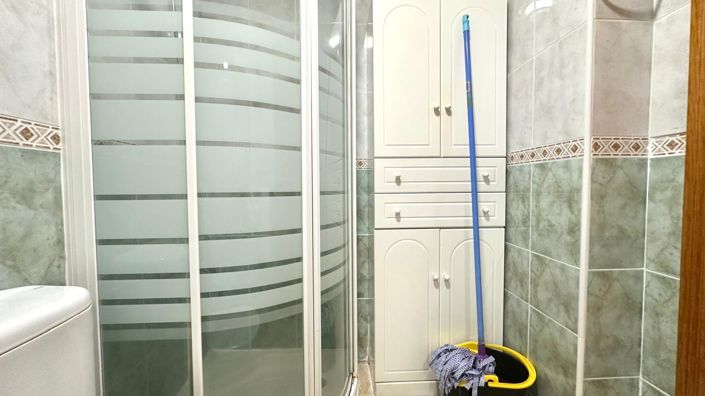 Image No.25-2 Bed Apartment for sale