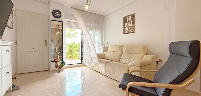 Image No.19-2 Bed Apartment for sale