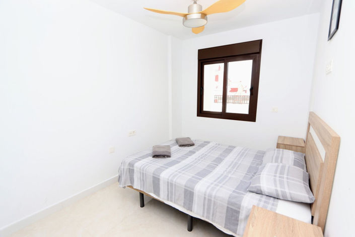 Image No.16-3 Bed House for sale