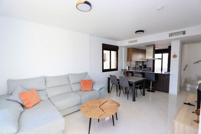 Image No.4-3 Bed House for sale