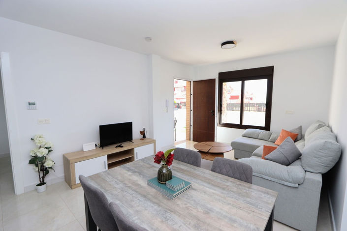 Image No.7-3 Bed House for sale