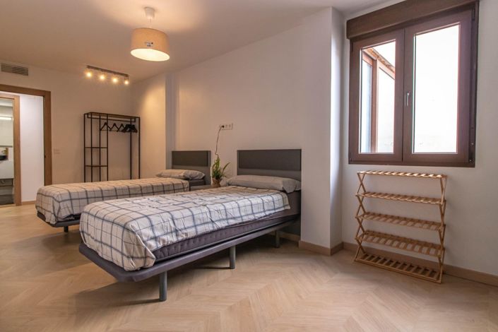 Image No.6-3 Bed Apartment for sale