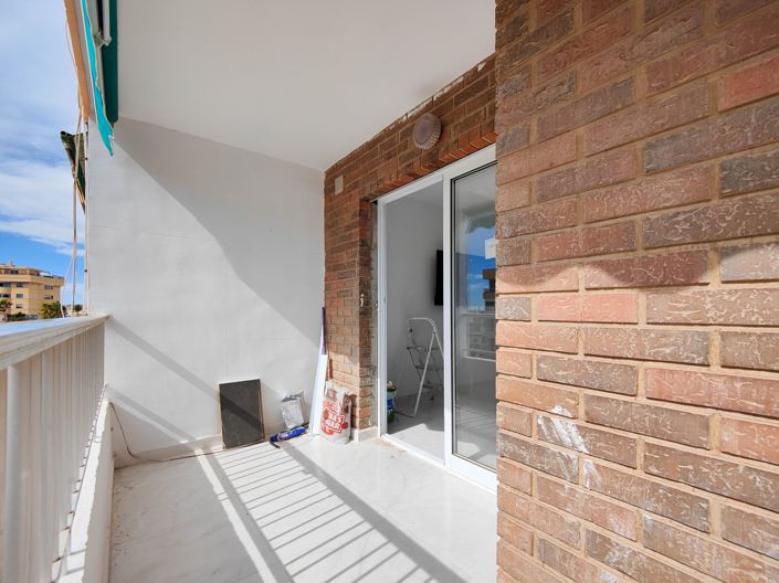 Image No.16-2 Bed Apartment for sale