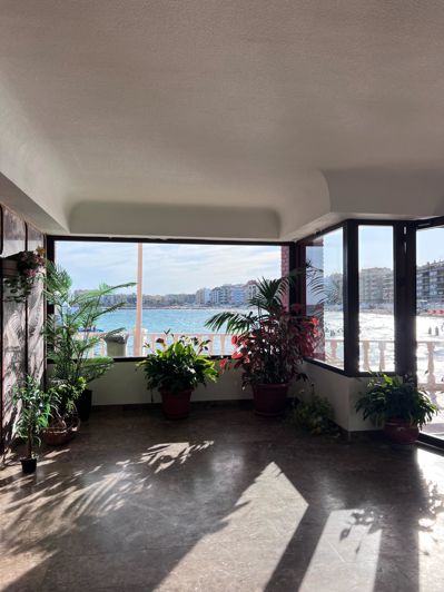 Image No.8-3 Bed Apartment for sale