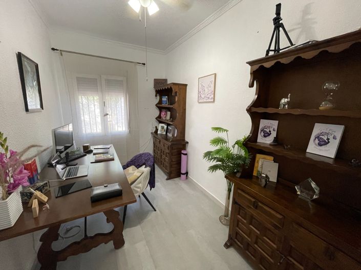 Image No.7-6 Bed Villa for sale