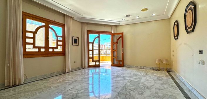 Image No.31-6 Bed Duplex for sale