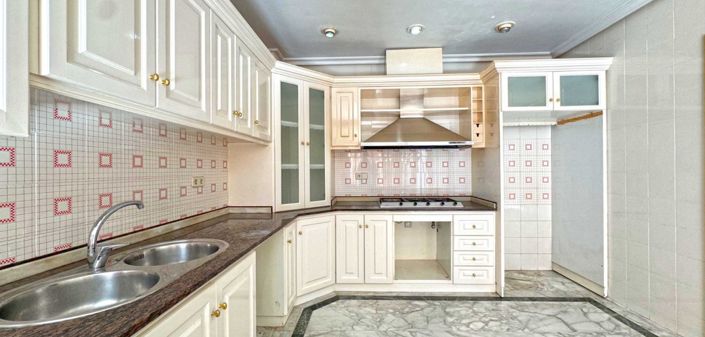 Image No.4-6 Bed Duplex for sale