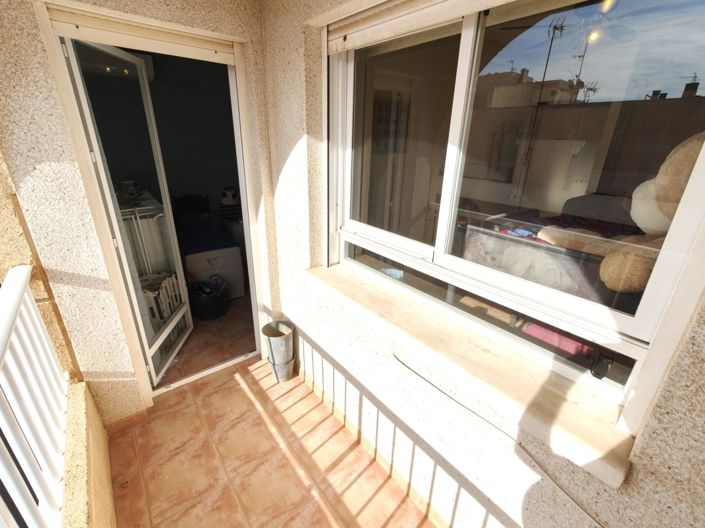 Image No.2-Appartement de 2 chambres à vendre à Torrevieja