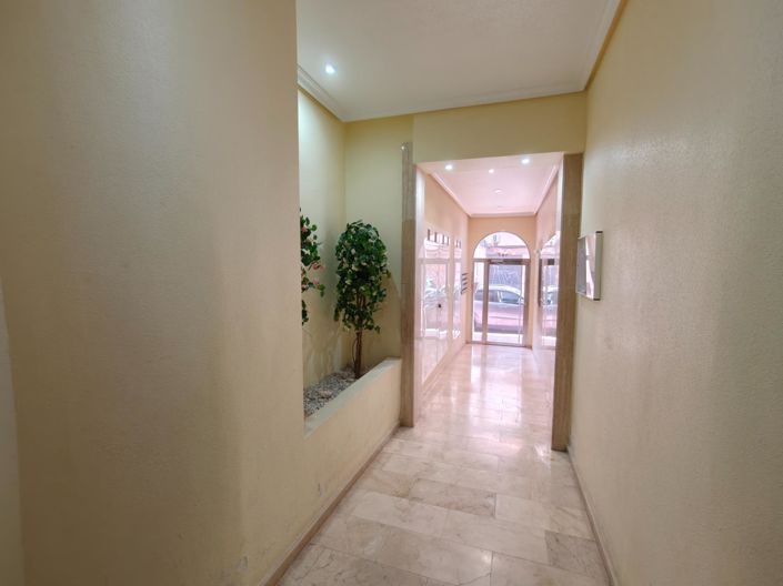 Image No.20-Appartement de 2 chambres à vendre à Torrevieja