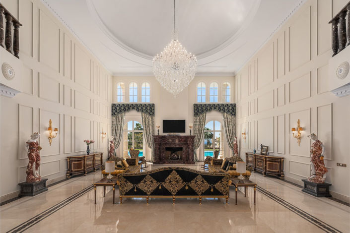 Image No.16-7 Bed Villa for sale