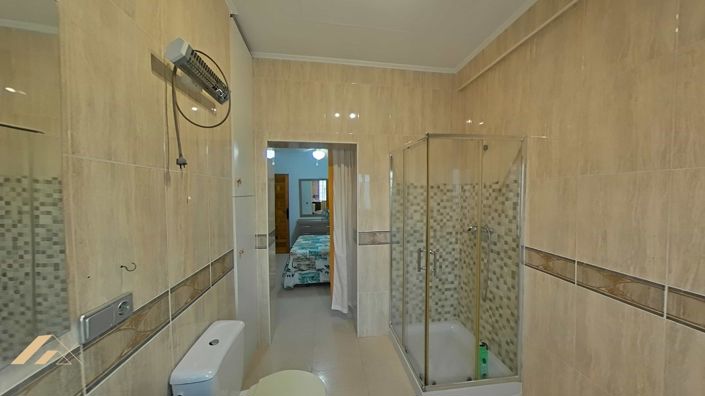 Image No.14-3 Bed Villa for sale