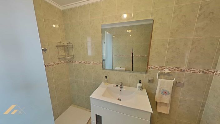 Image No.17-3 Bed Villa for sale