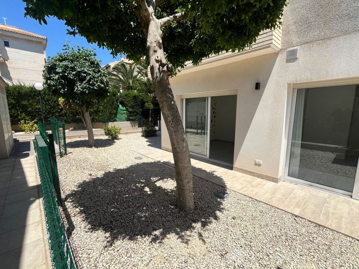 Image No.29-3 Bed Apartment for sale