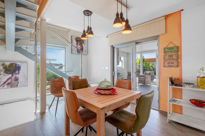 Image No.2-2 Bed Villa for sale