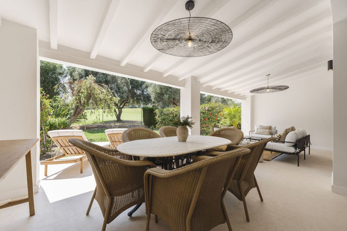 Image No.10-4 Bed Townhouse for sale