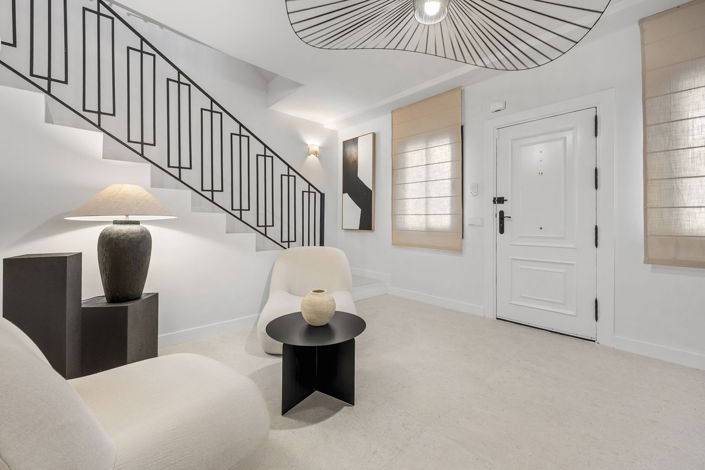 Image No.24-4 Bed Townhouse for sale