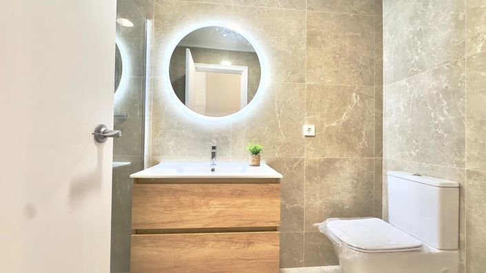 Image No.13-3 Bed Apartment for sale