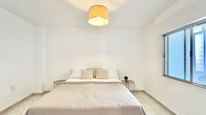 Image No.8-3 Bed Apartment for sale